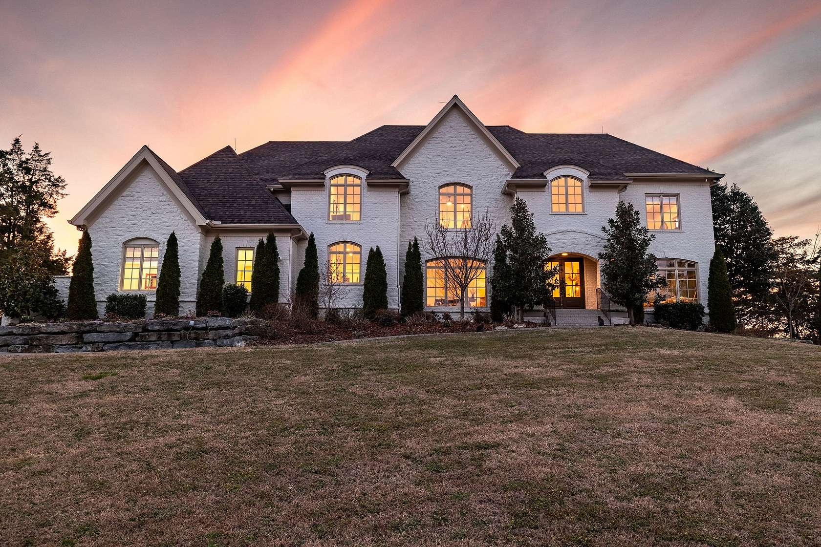 15 Acres of Land with Home for Sale in Franklin, Tennessee