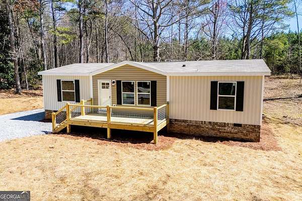 2.6 Acres of Land with Home for Sale in Waco, Georgia