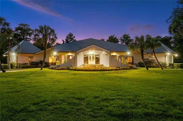 3.25 Acres of Land with Home for Sale in New Orleans, Louisiana