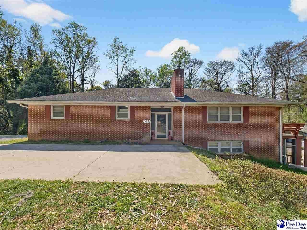 3.67 Acres of Land with Home for Sale in Darlington, South Carolina