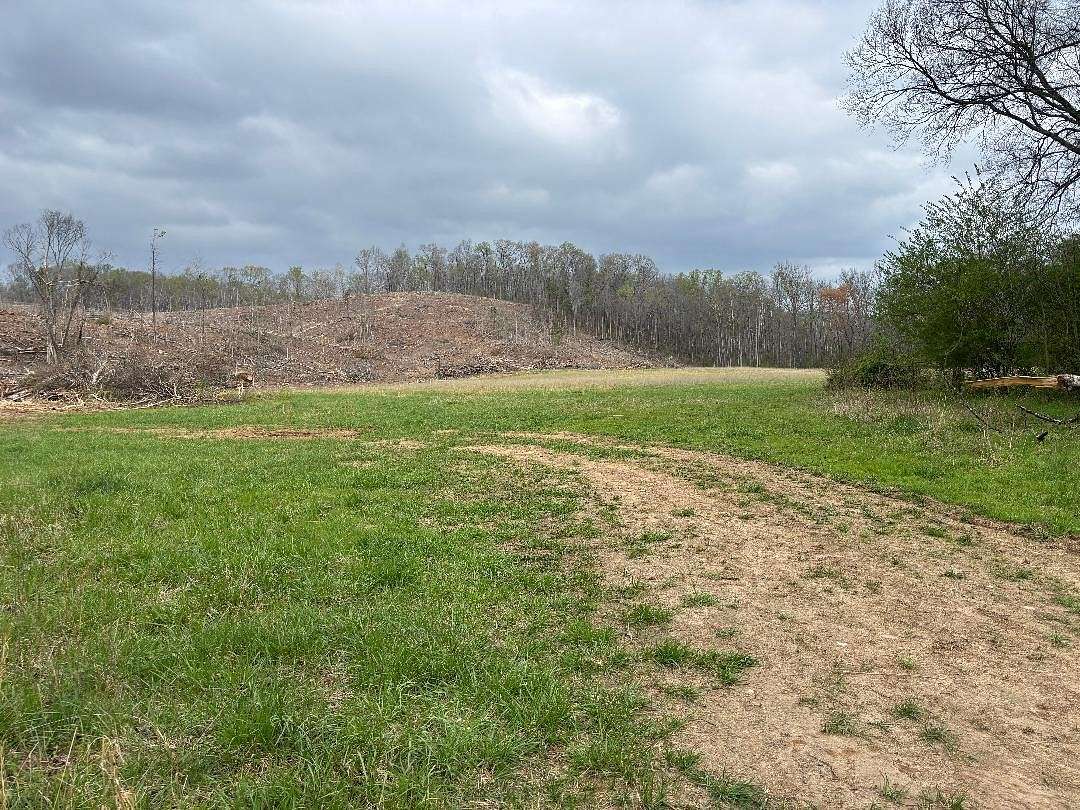 46.7 Acres of Agricultural & Residential Land for Sale in Birchwood, Tennessee