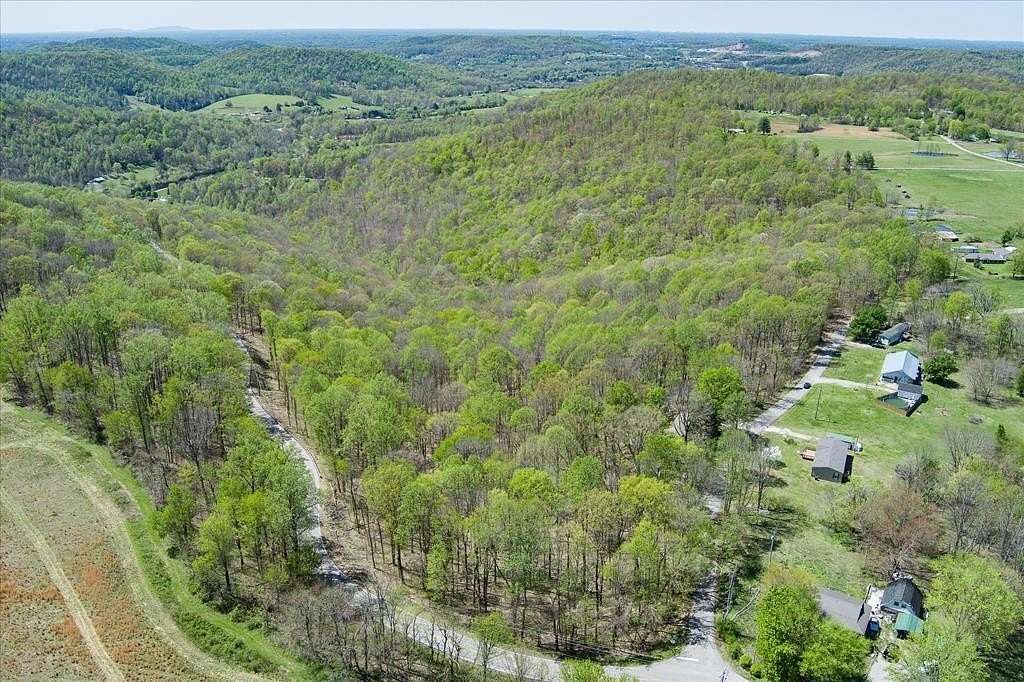35 Acres of Land for Sale in Cookeville, Tennessee