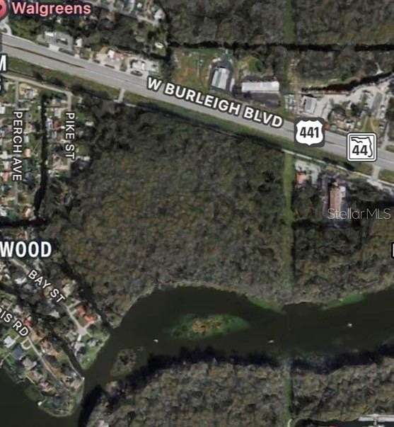 18.5 Acres of Commercial Land for Sale in Tavares, Florida