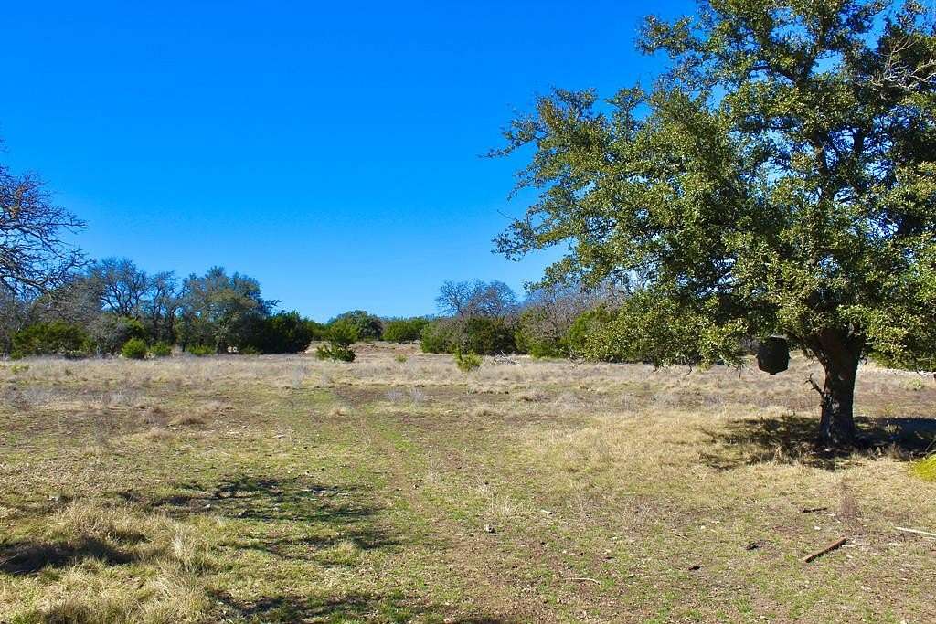 10 Acres of Improved Land for Sale in Mountain Home, Texas