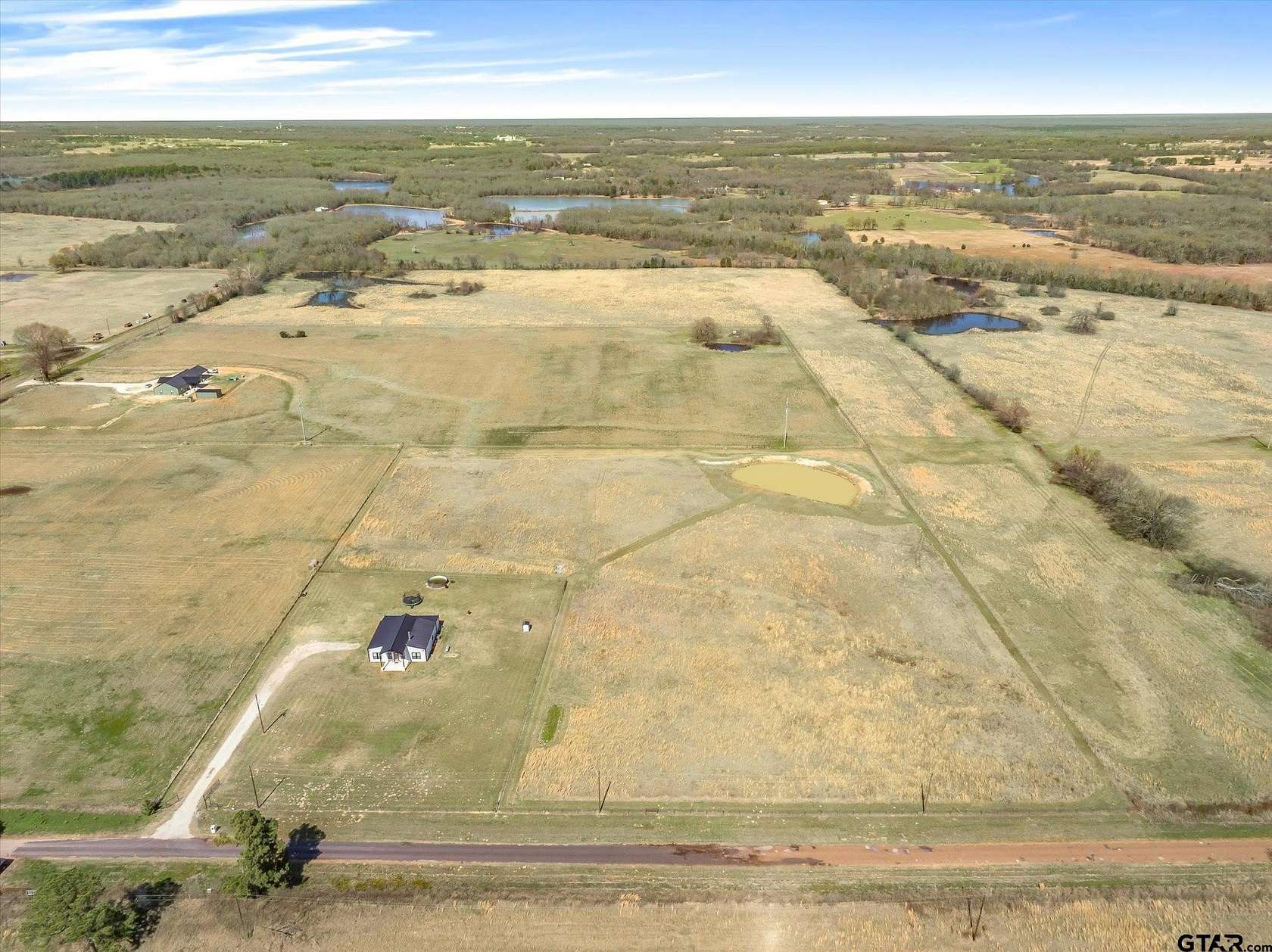 3 Acres of Residential Land for Sale in Grand Saline, Texas