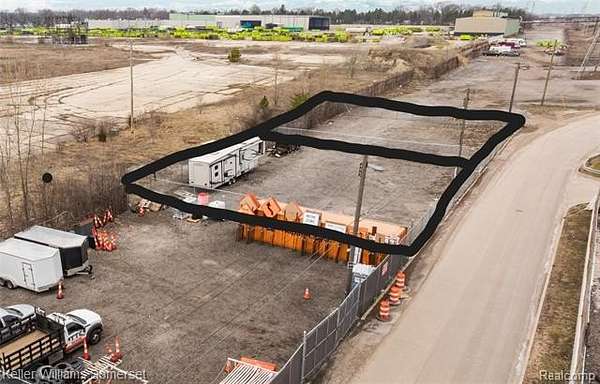 Land for Lease in Pontiac, Michigan