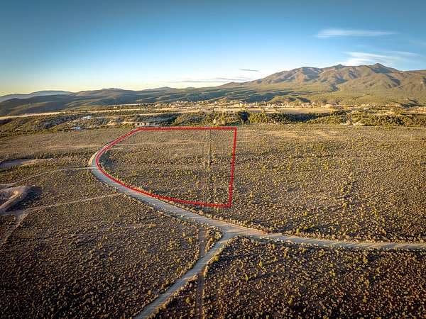13.9 Acres of Land for Sale in El Prado, New Mexico