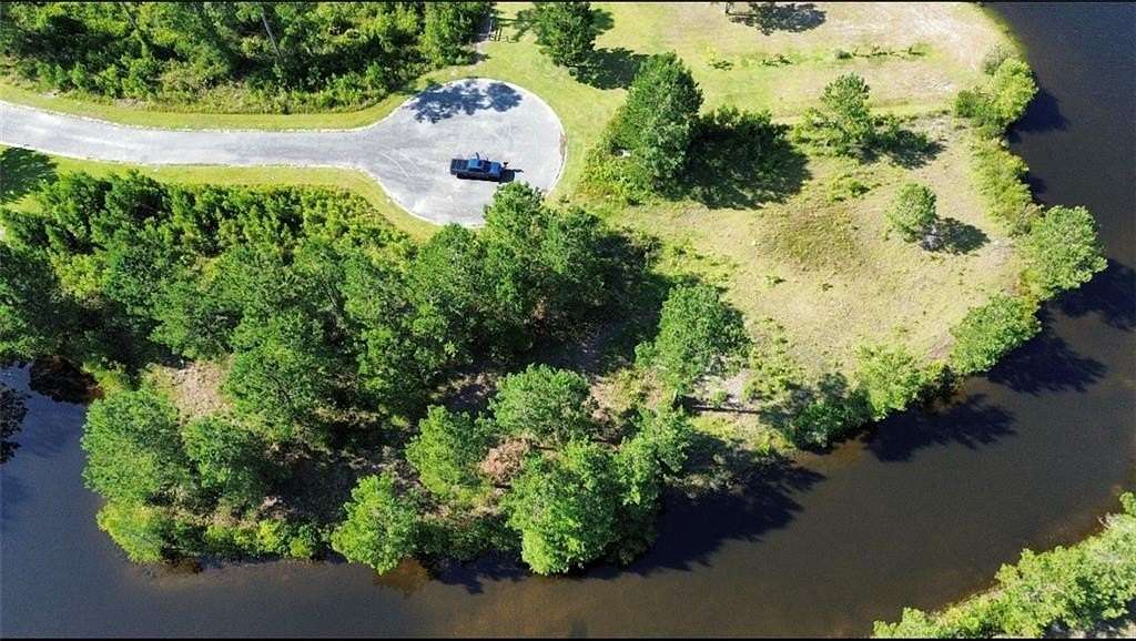 1.85 Acres of Residential Land for Sale in Waynesville, Georgia