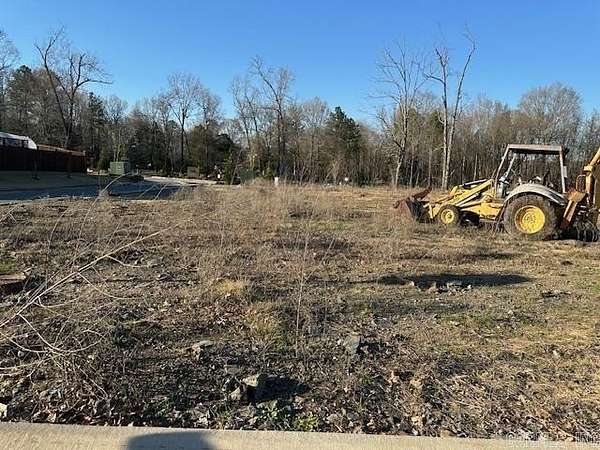 0.32 Acres of Residential Land for Sale in Maumelle, Arkansas