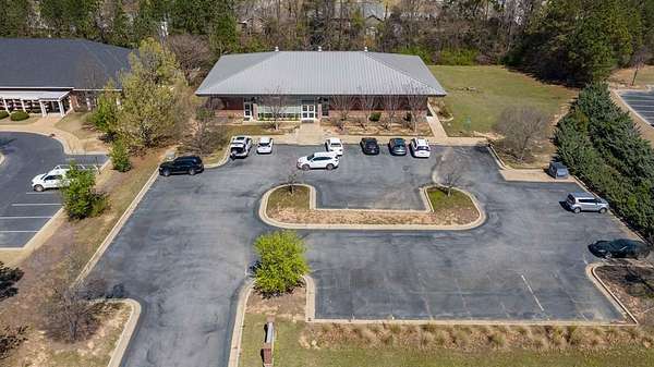 1.75 Acres of Improved Commercial Land for Sale in Columbus, Georgia