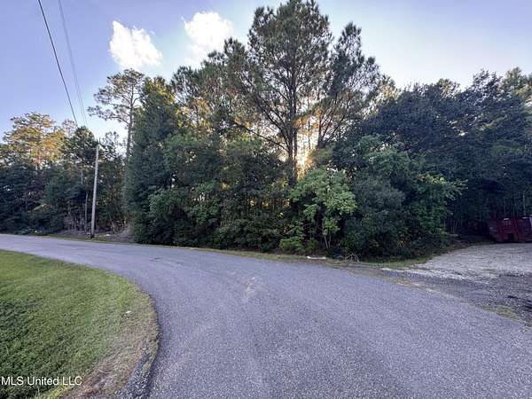 0.5 Acres of Residential Land for Sale in Bay St. Louis, Mississippi