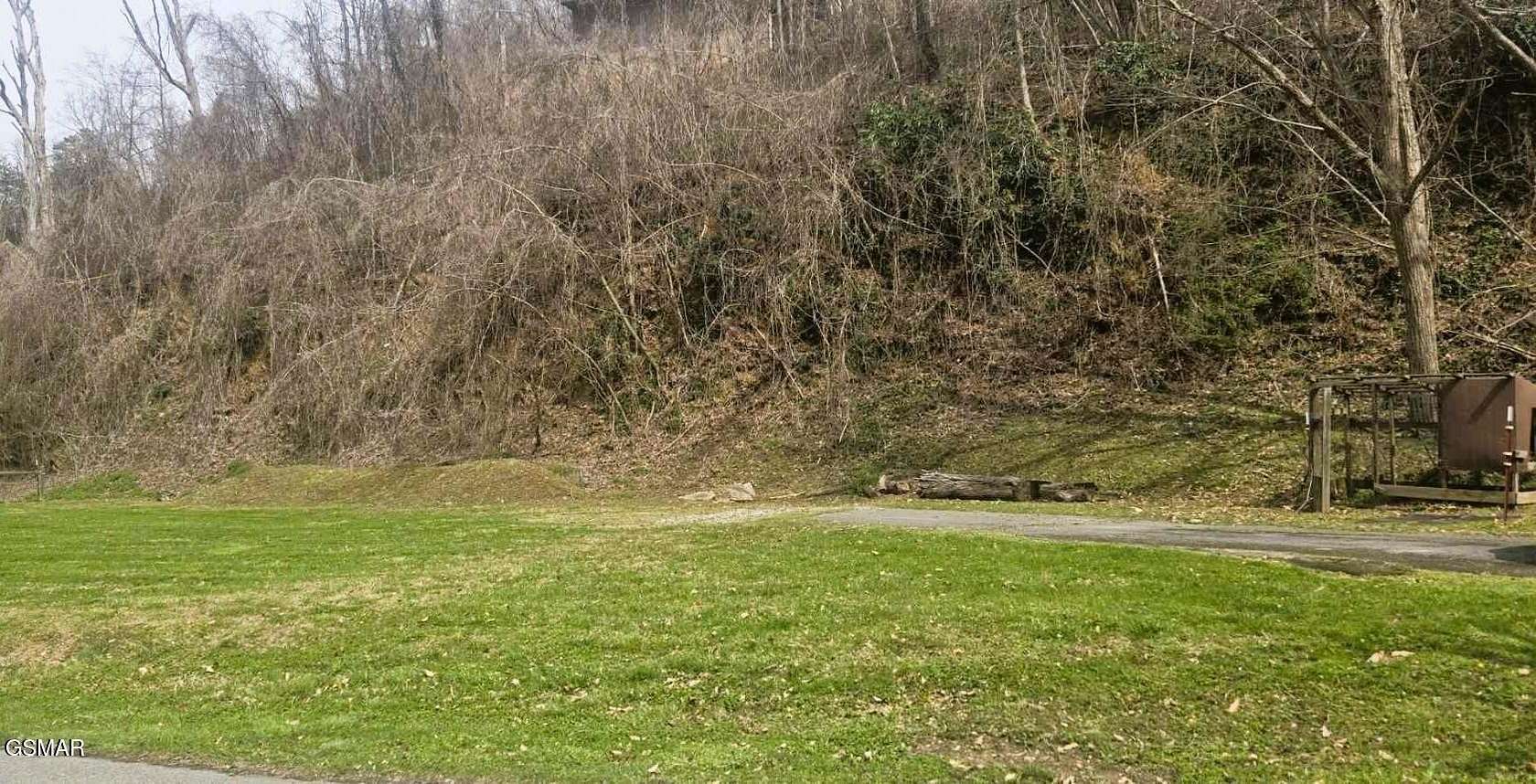 0.52 Acres of Residential Land for Sale in Gatlinburg, Tennessee