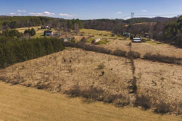 4.32 Acres of Land for Auction in Floyd, Virginia