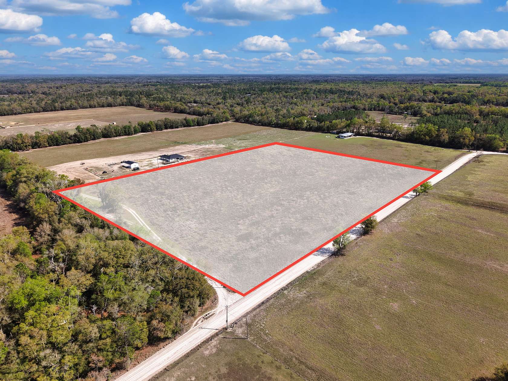 12.6 Acres of Land for Sale in Branford, Florida
