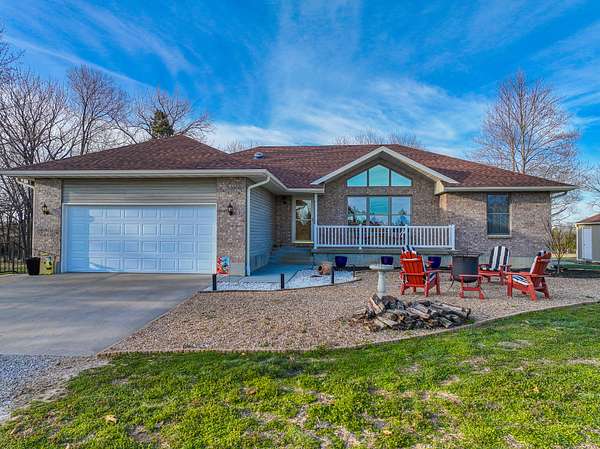 13.5 Acres of Recreational Land with Home for Sale in Flemington, Missouri