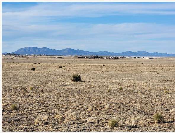 10.5 Acres of Land for Sale in Moriarty, New Mexico