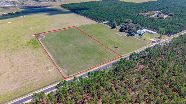 5 Acres of Land for Sale in McAlpin, Florida