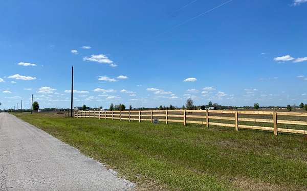5 Acres of Land for Sale in Wellborn, Florida