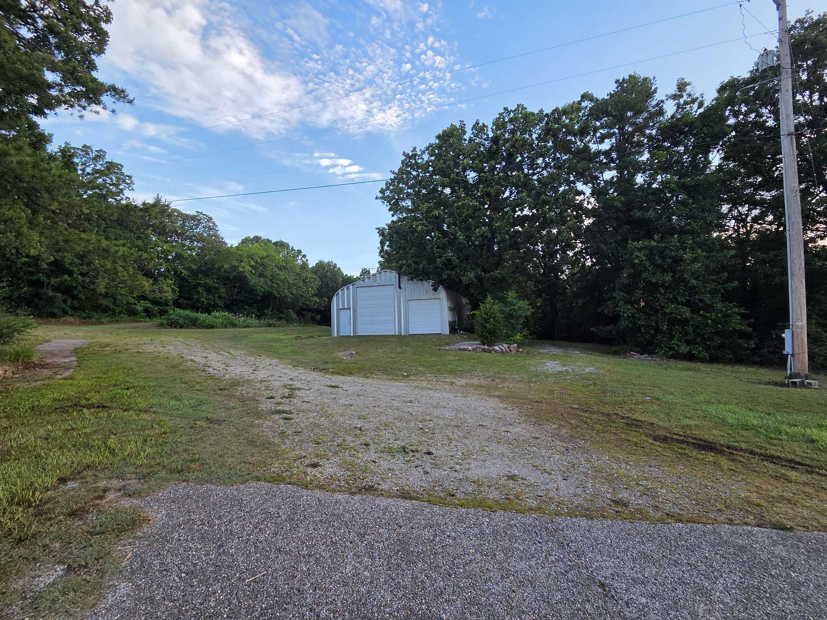 4 Acres of Land with Home for Sale in Eureka Springs, Arkansas