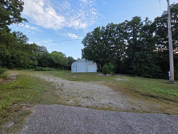 4 Acres of Land with Home for Sale in Eureka Springs, Arkansas