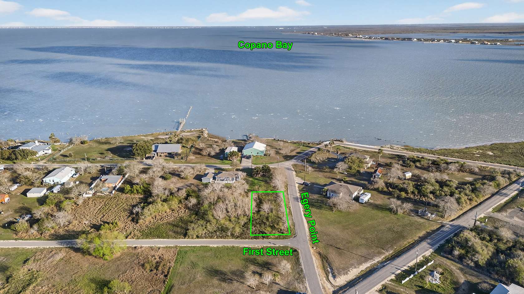 0.14 Acres of Residential Land for Sale in Bayside, Texas