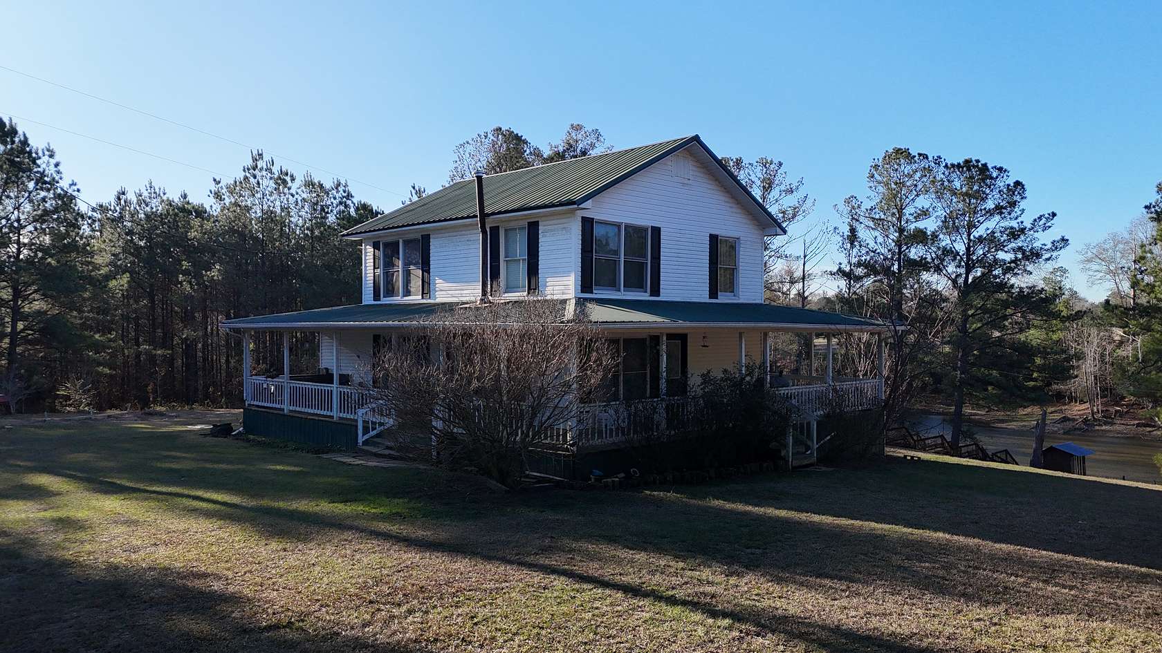 130 Acres of Land for Sale in Coffeeville, Alabama