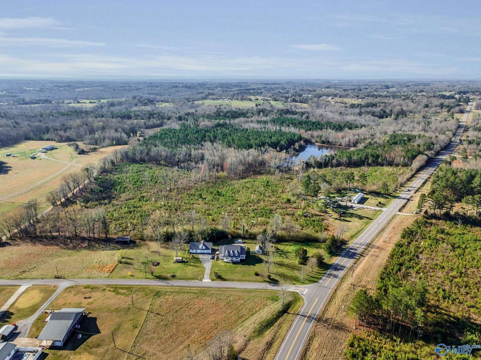 5 Acres of Land for Sale in Town Creek, Alabama