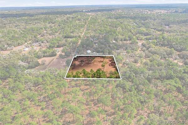 2.5 Acres of Residential Land for Sale in Inverness, Florida