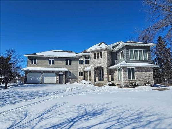 1.5 Acres of Land with Home for Sale in Hutchinson, Minnesota