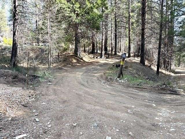 43 Acres of Land for Sale in Yreka, California