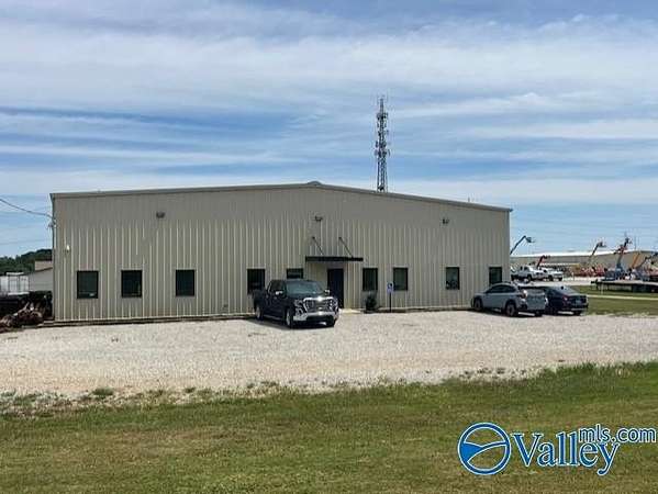 2.6 Acres of Improved Residential Land for Sale in Trinity, Alabama