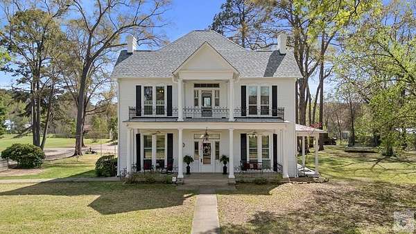 1.83 Acres of Land with Home for Sale in Atlanta, Texas