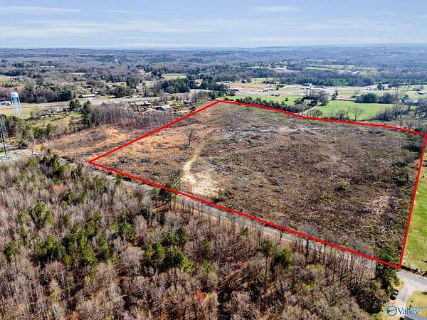 27 Acres of Land for Sale in Town Creek, Alabama