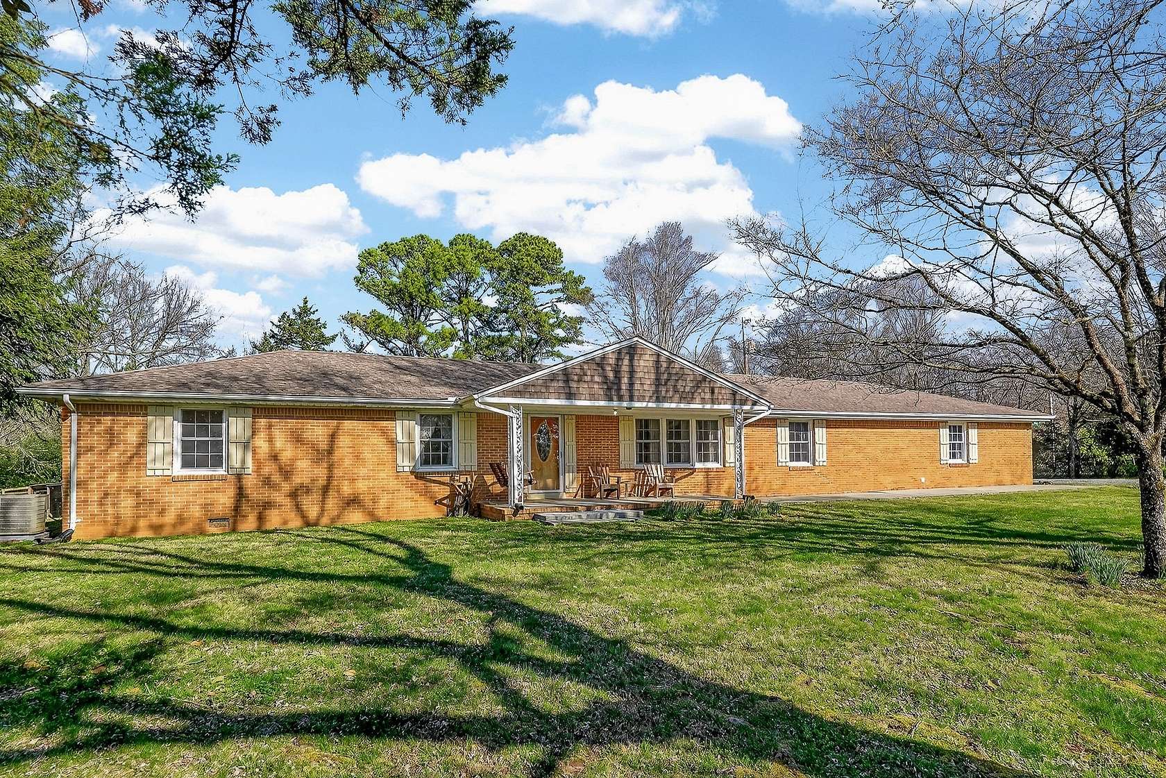 4 Acres of Land with Home for Sale in Lancaster, Tennessee