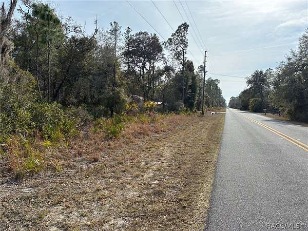 1.16 Acres of Residential Land for Sale in Crystal River, Florida