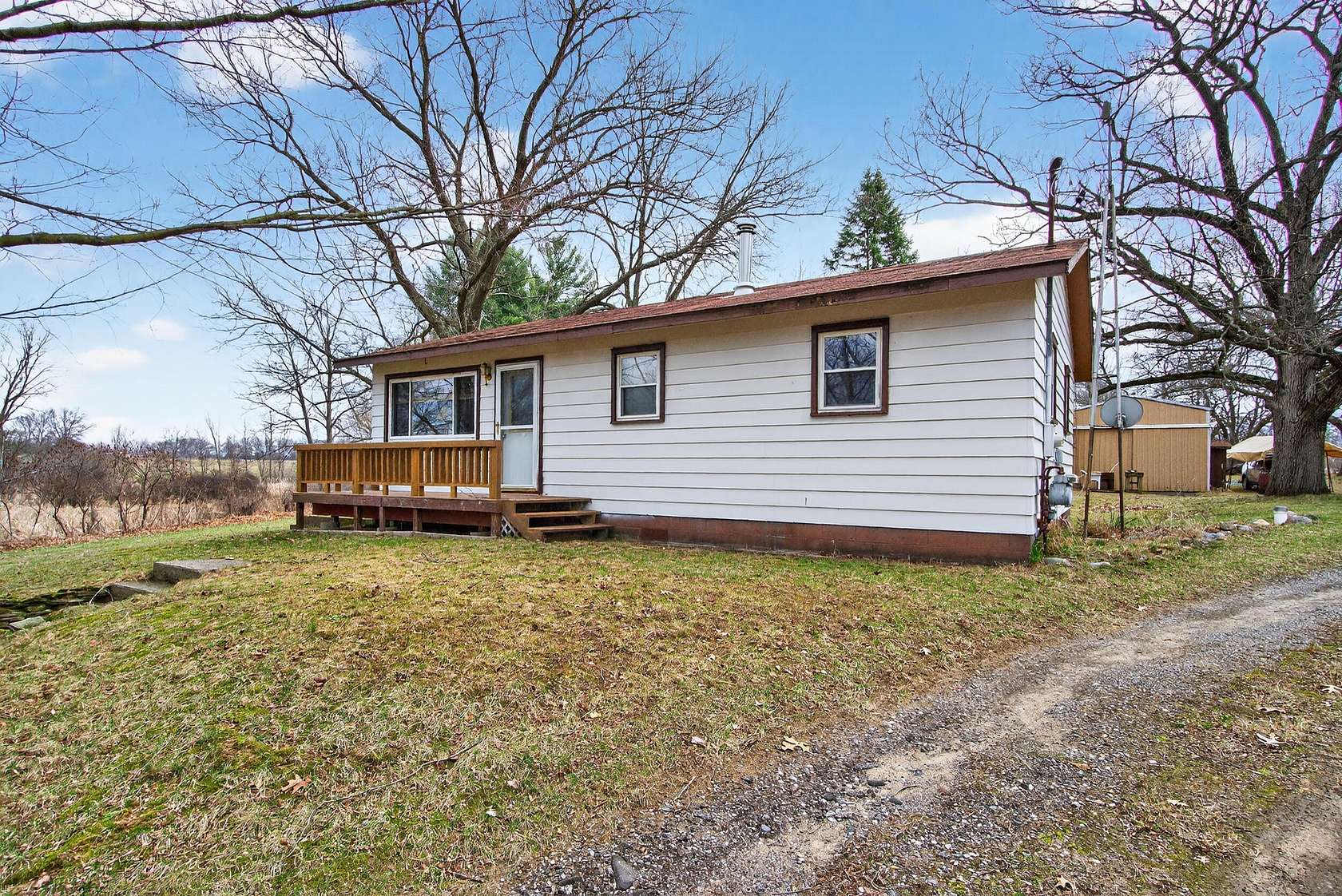 10 Acres of Recreational Land with Home for Sale in Jackson, Michigan