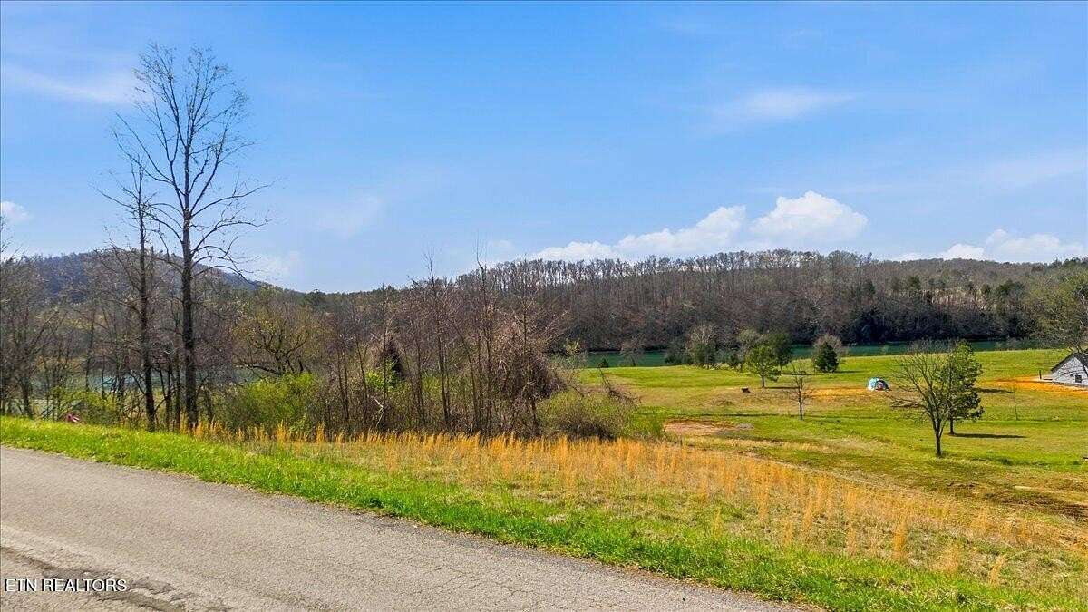 8.25 Acres of Land for Sale in Lenoir City, Tennessee