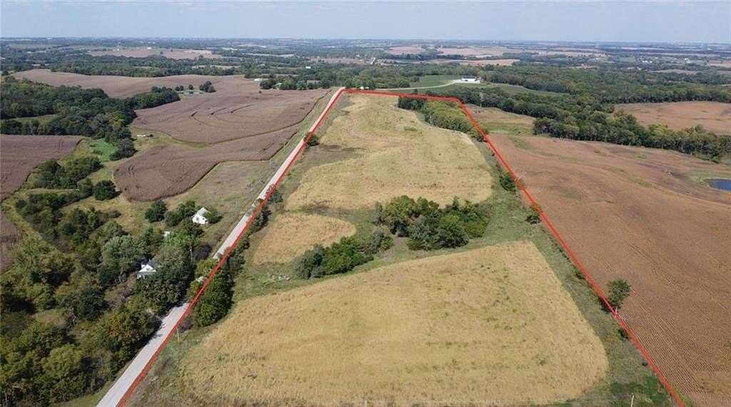 34 Acres of Recreational & Residential Land for Sale in Weston, Missouri