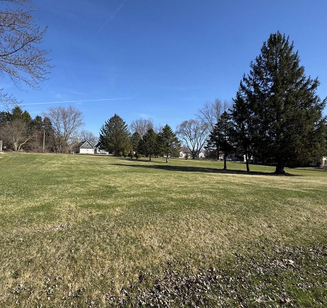 0.42 Acres of Residential Land for Sale in Lake Holiday, Illinois