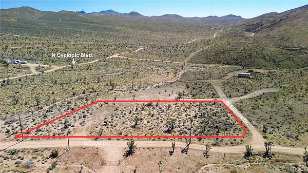 1 Acre of Residential Land for Sale in White Hills, Arizona