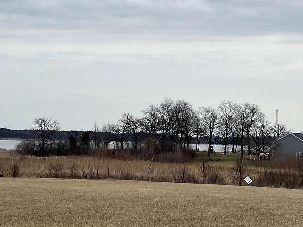 0.47 Acres of Residential Land for Sale in Grayslake, Illinois