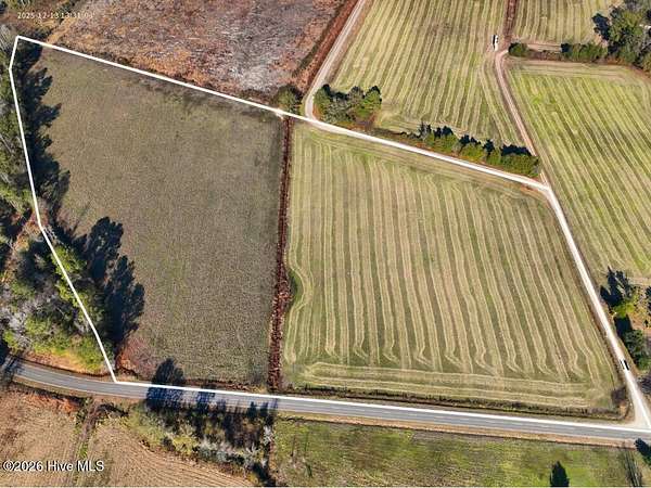 15.6 Acres of Land for Sale in Burgaw, North Carolina