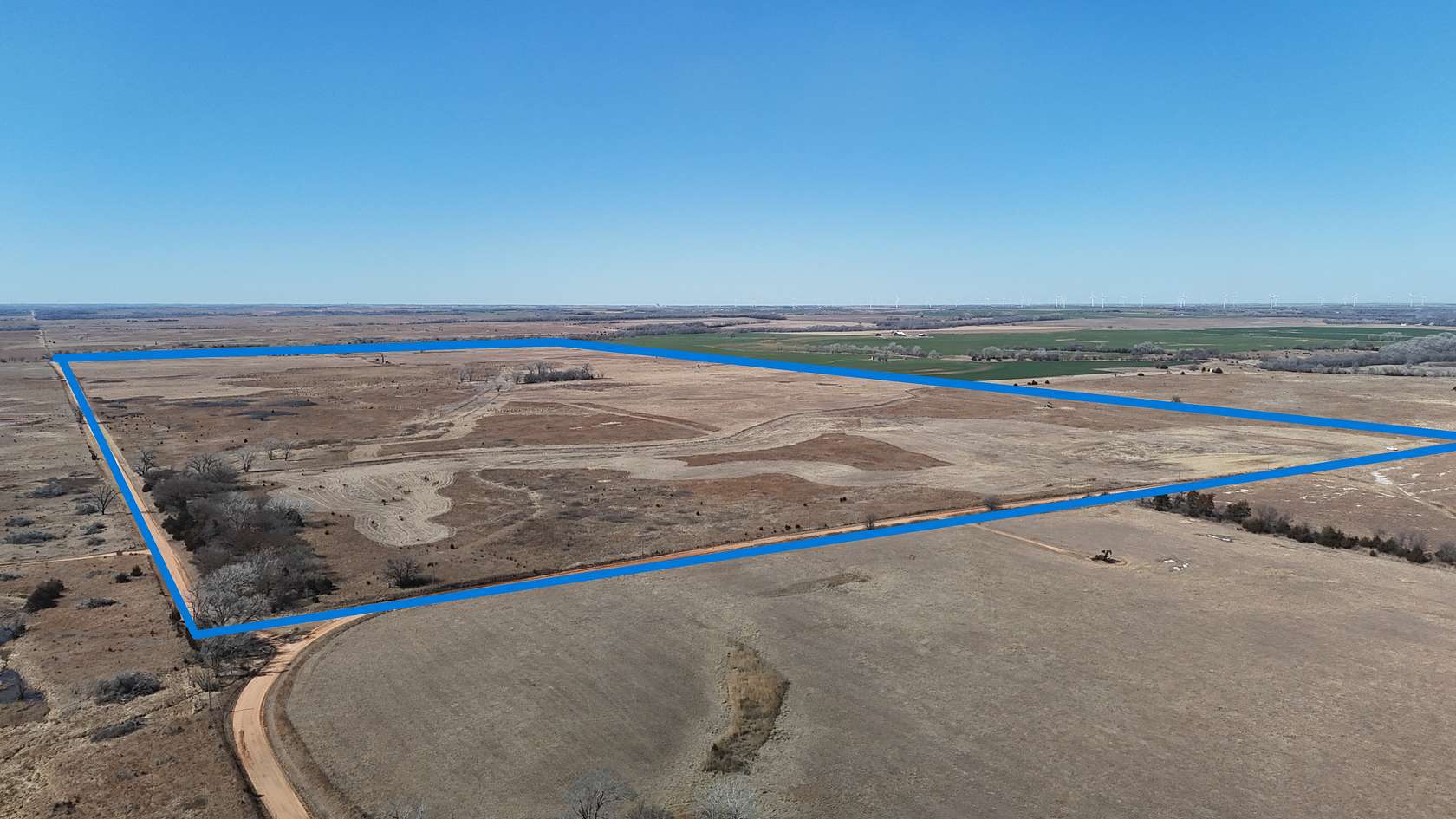 322 Acres of Land for Auction in Spivey, Kansas