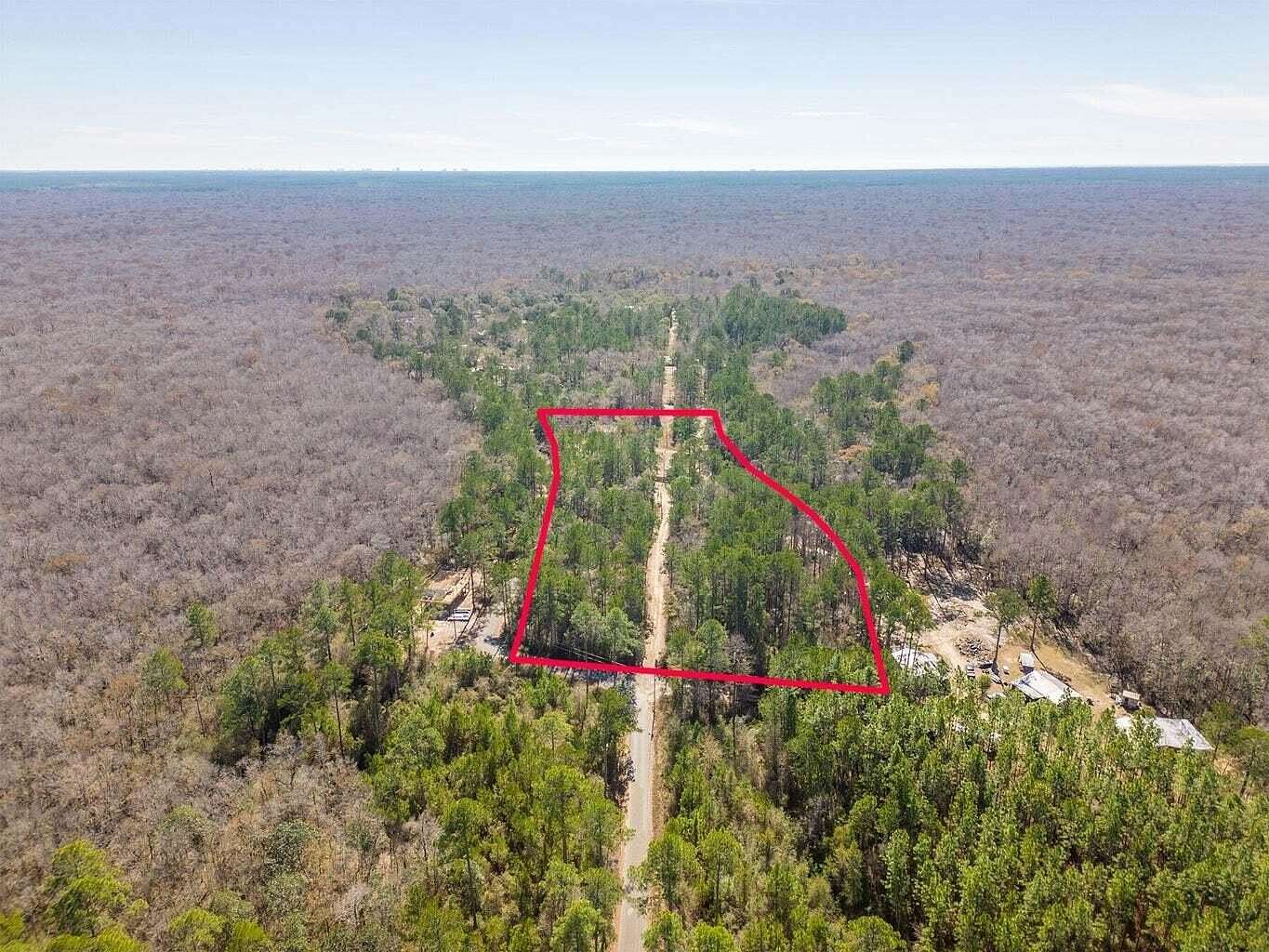 2.63 Acres of Residential Land for Sale in Ponce de Leon, Florida