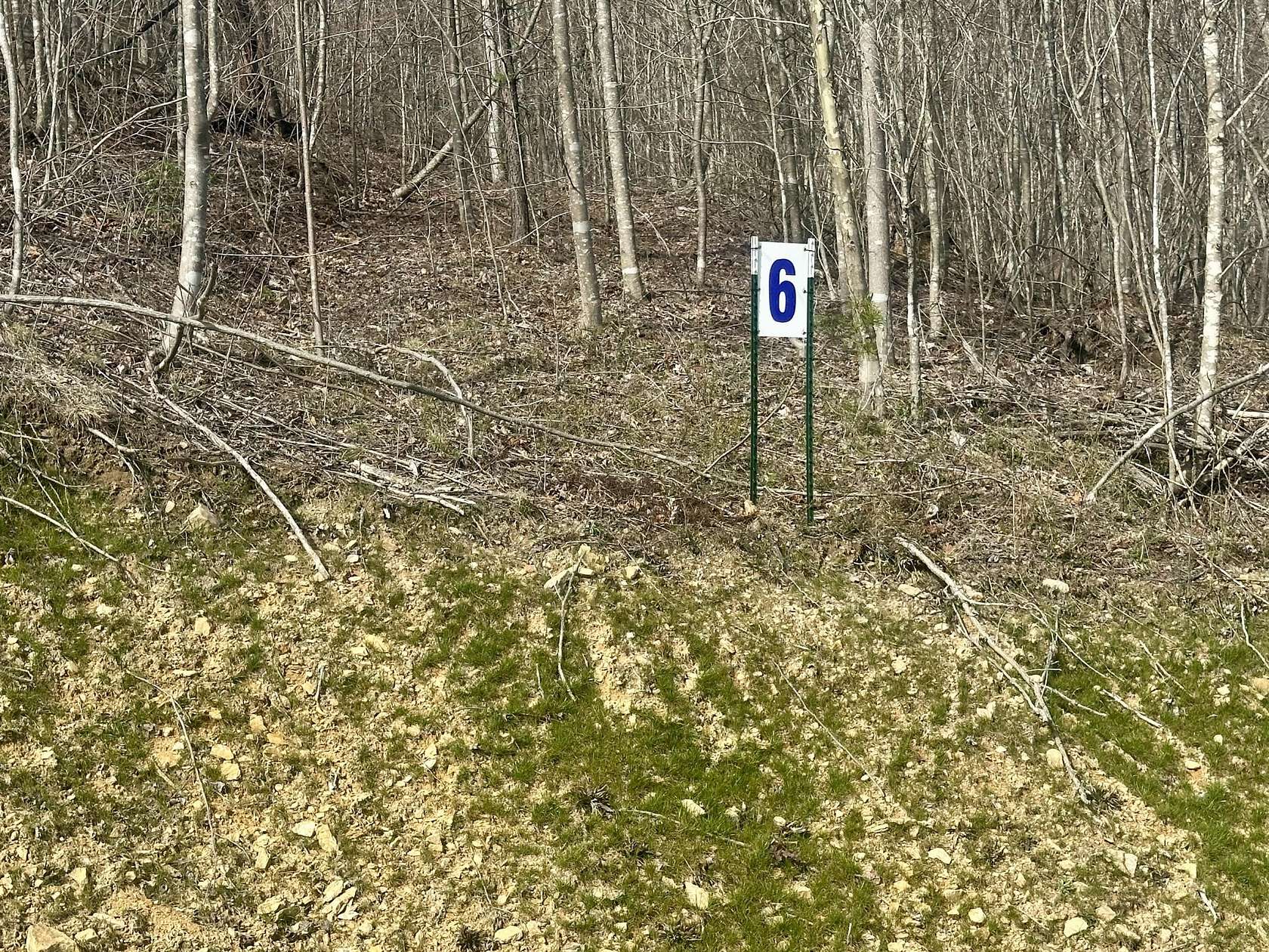 1.27 Acres of Residential Land for Sale in East Bernstadt, Kentucky