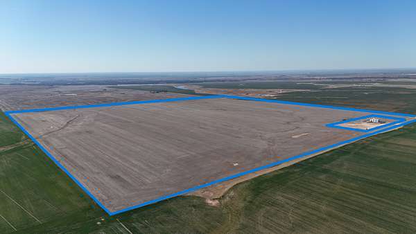945 Acres of Agricultural Land for Auction in Kiowa, Kansas