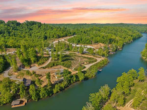 0.95 Acres of Residential Land for Sale in East Bernstadt, Kentucky