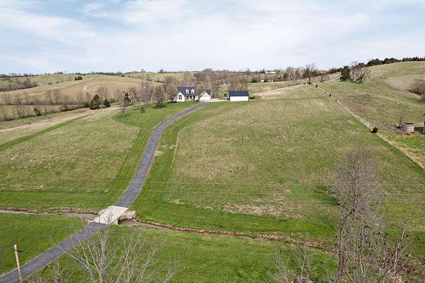 10 Acres of Land with Home for Sale in Lancaster, Kentucky