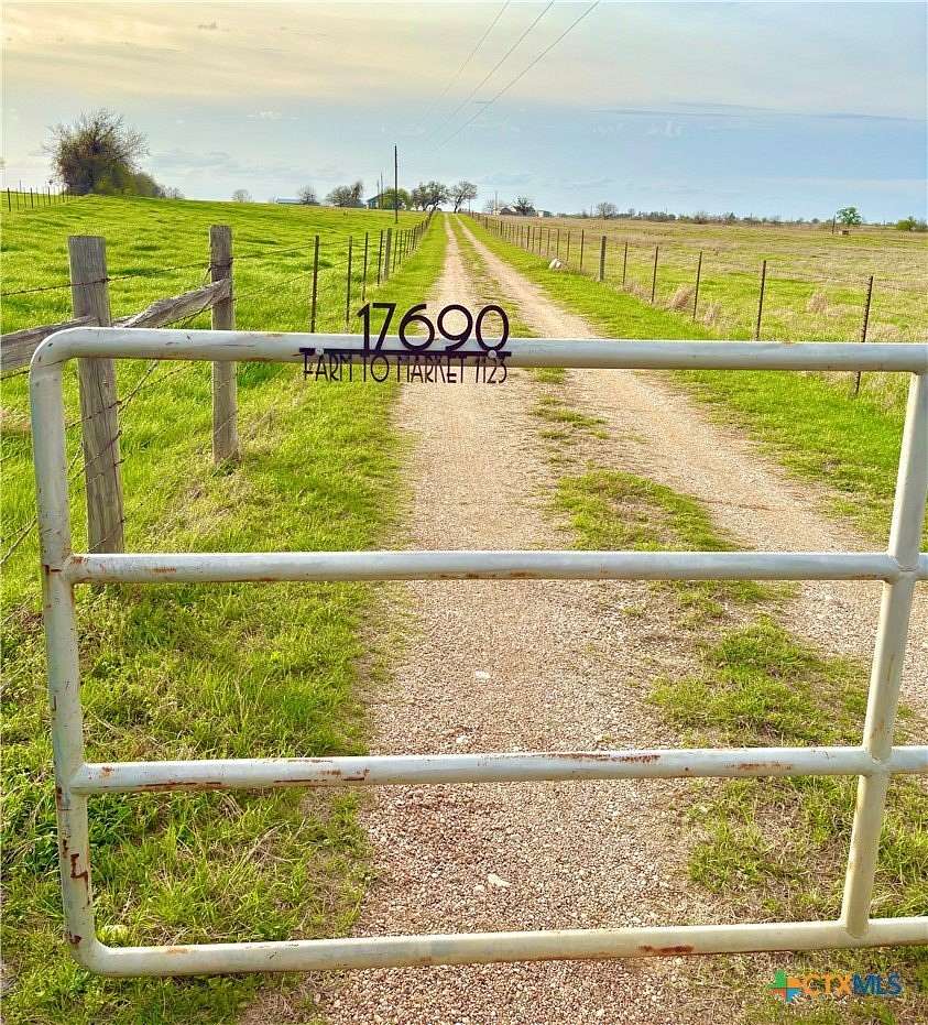 22.5 Acres of Agricultural Land with Home for Sale in Holland, Texas