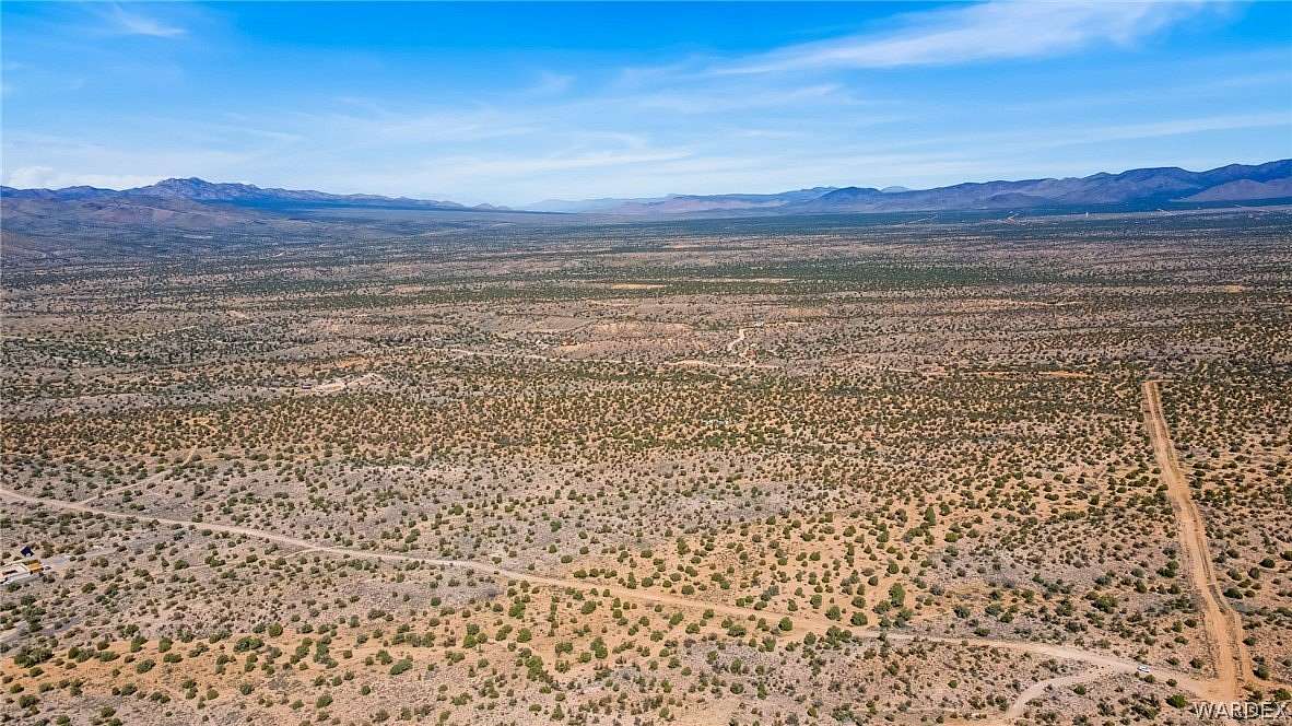 160 Acres of Land for Sale in Kingman, Arizona